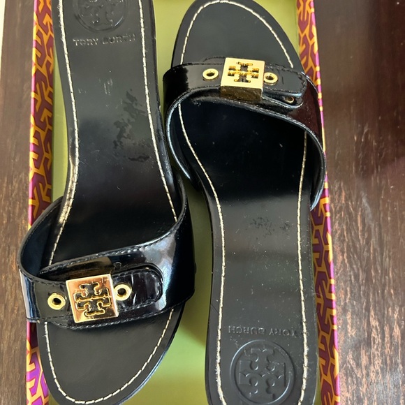 Tory Burch Size 7 Black Platform Slides - Picture 3 of 7
